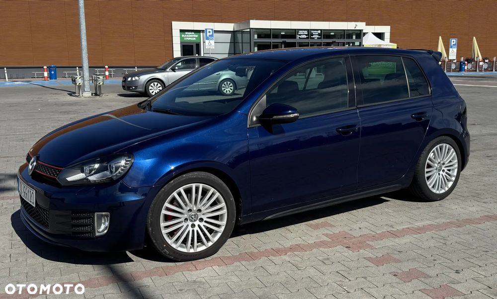 Volkswagen Golf 2.0 GTI - 17