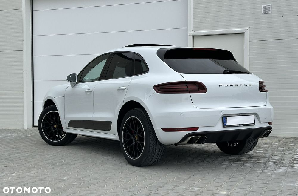 Porsche Macan Turbo PDK - 4