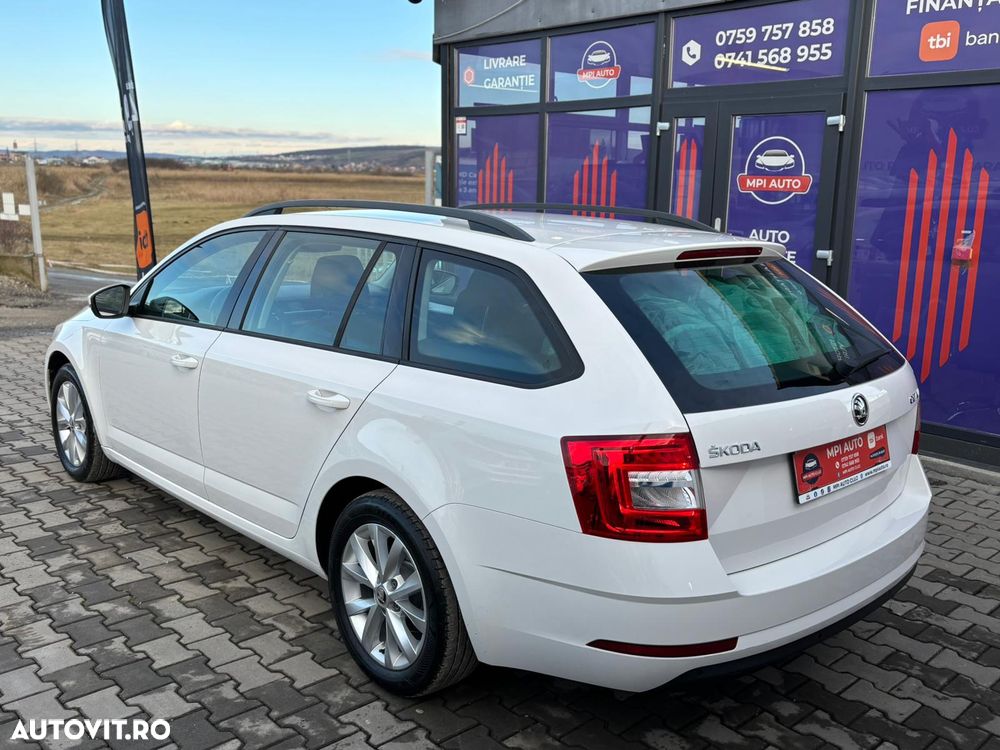 Skoda Octavia 1.6 TDI Ambition - 4