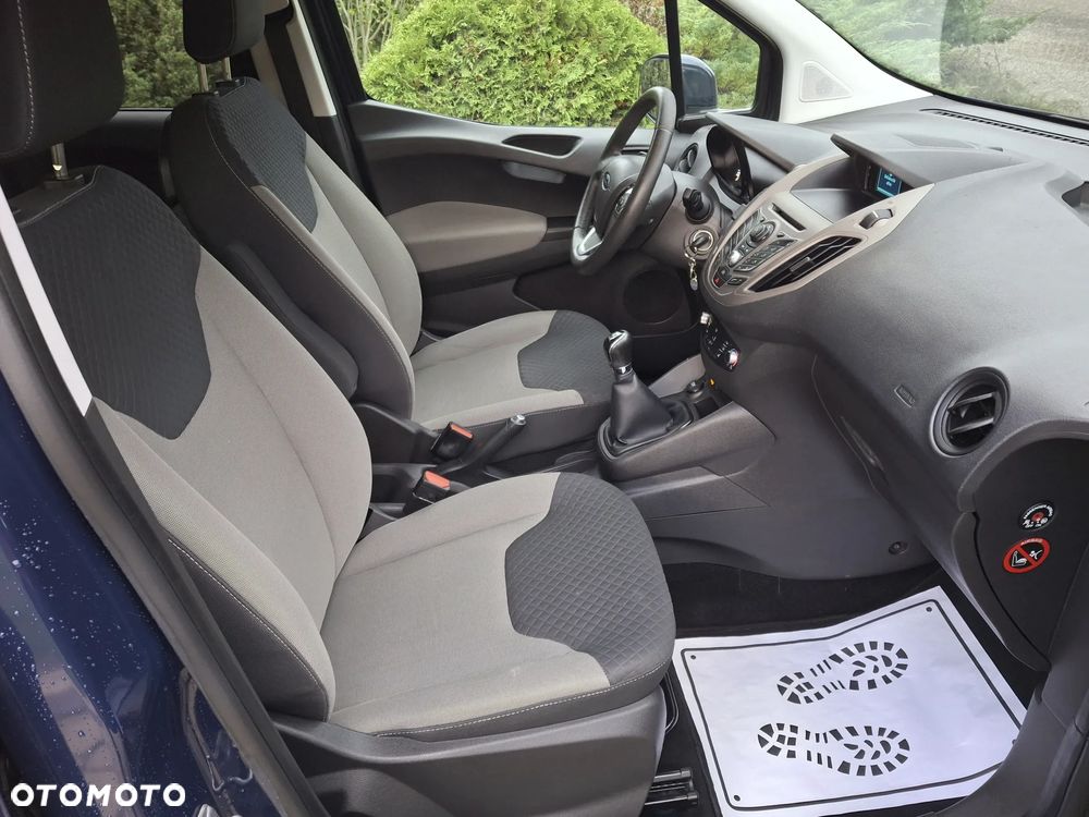 Ford Tourneo Courier 1.0 EcoBoost Ambiente - 18