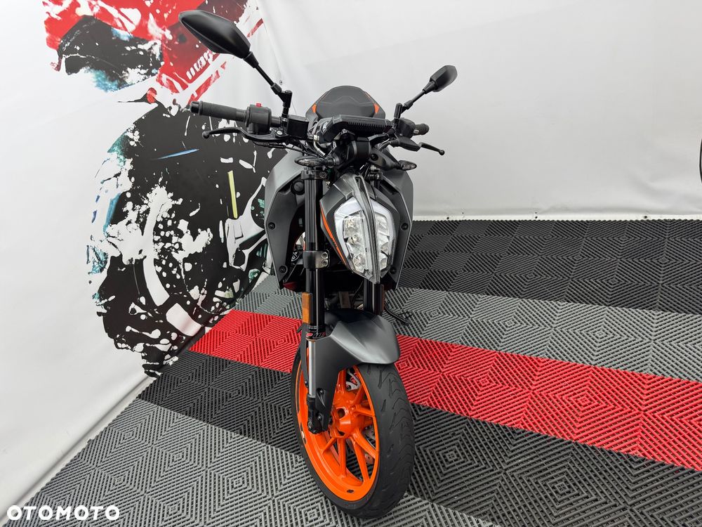 KTM Duke - 36