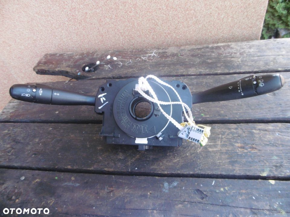 Przełącznik zespolony świateł  CITROEN C3 96608847XT - 1