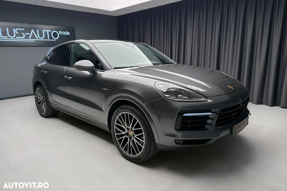Porsche Cayenne Coupe E-Hybrid Tiptronic S Platinum Edition - 2