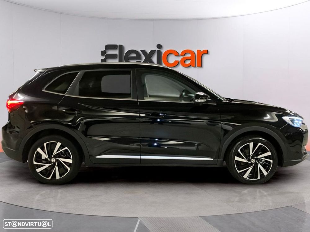 MG ZS - 8