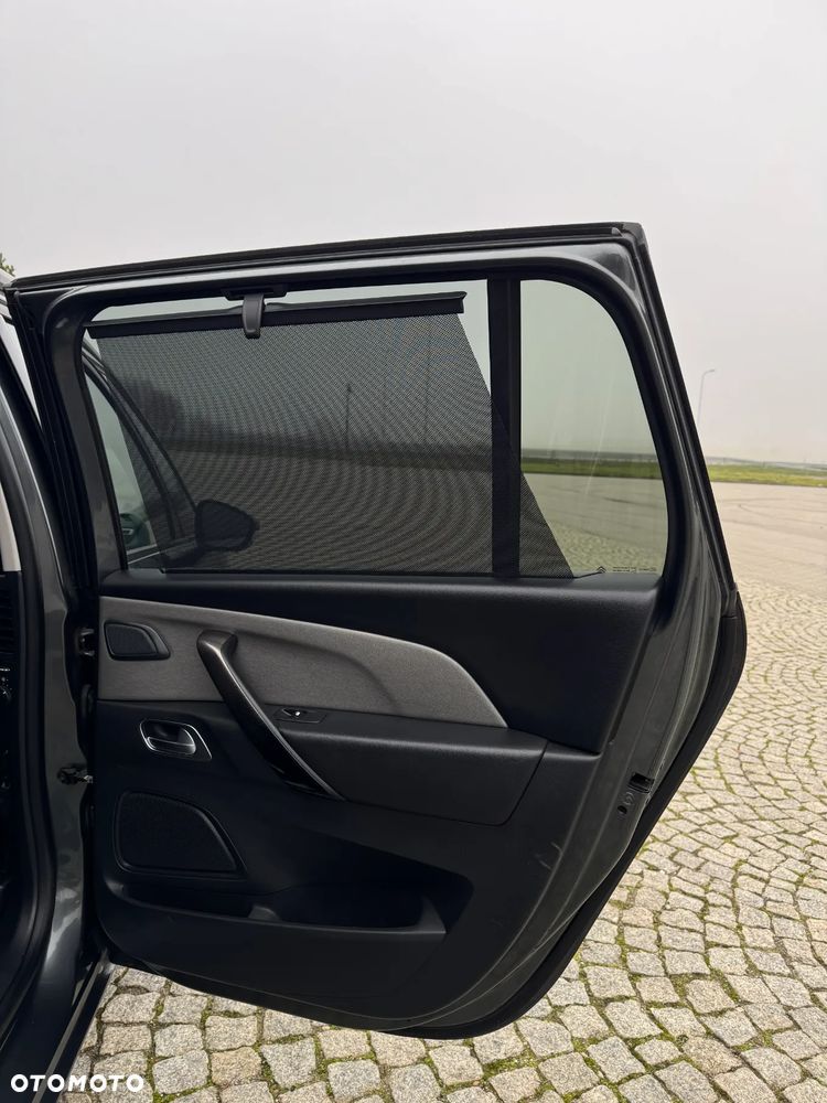 Citroën C4 Grand Picasso - 34