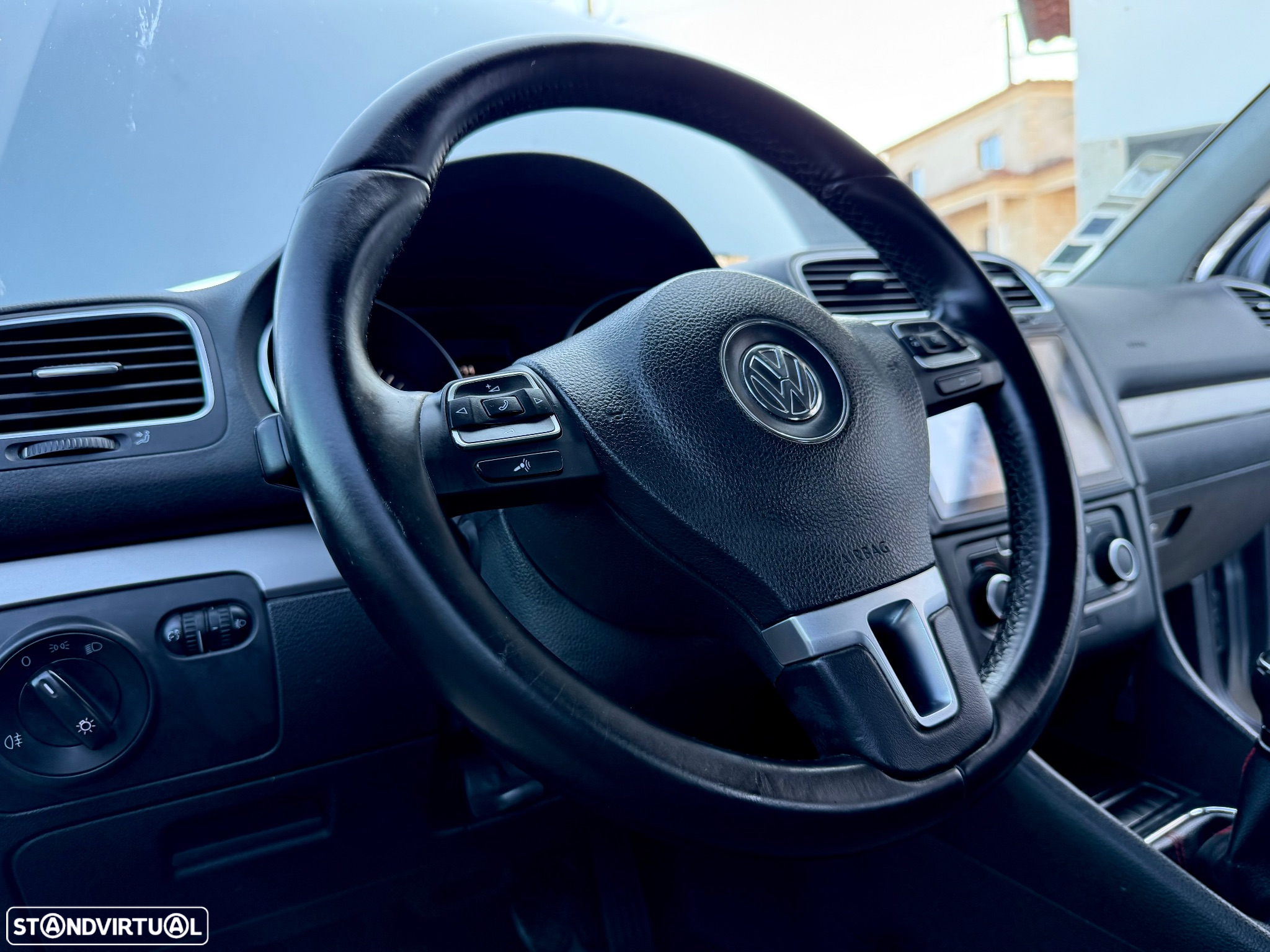 VW Golf 1.6 TDi Style - 38