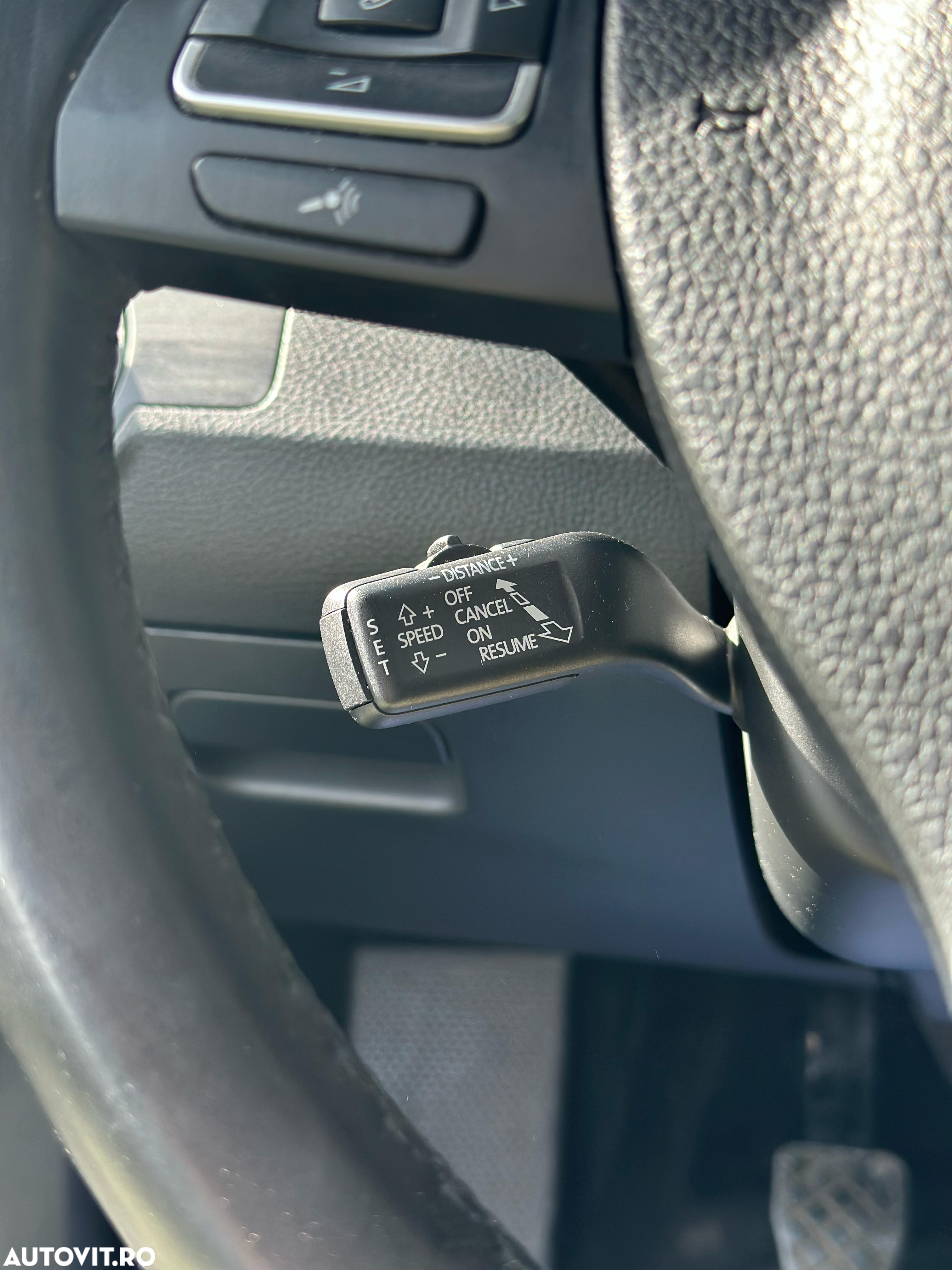 Volkswagen Passat CC - 23