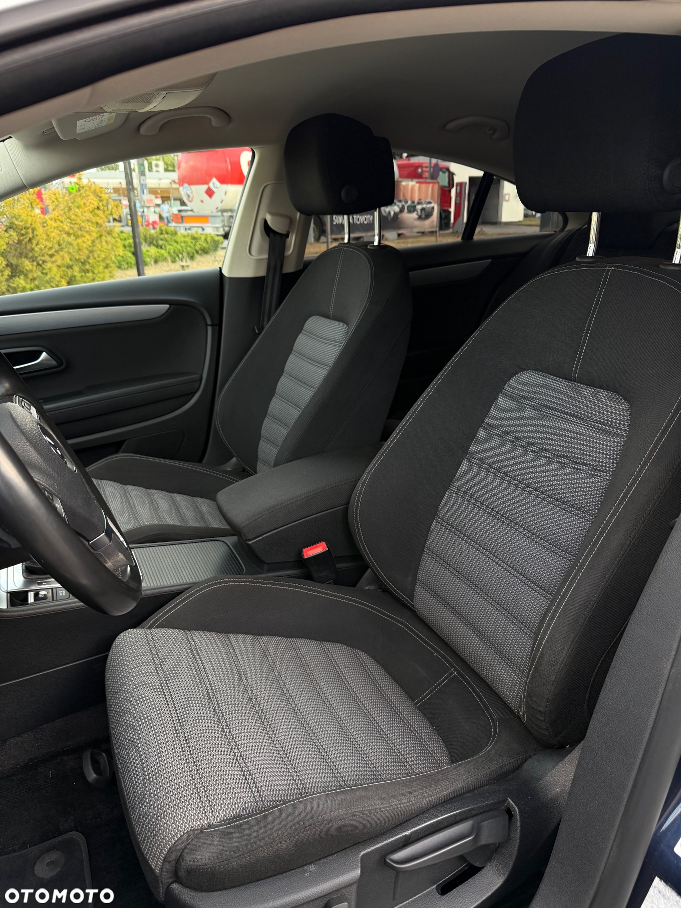 Volkswagen CC 2.0 TDI DPF BMT DSG - 24