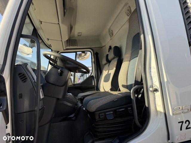 Volvo FL 250 4x2 NTM 12,5m3 Euro 6 - 9