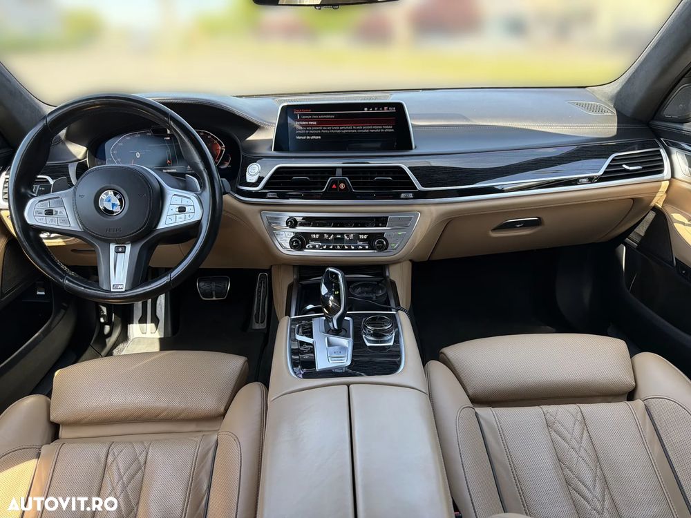 BMW Seria 7 740Li xDrive - 11