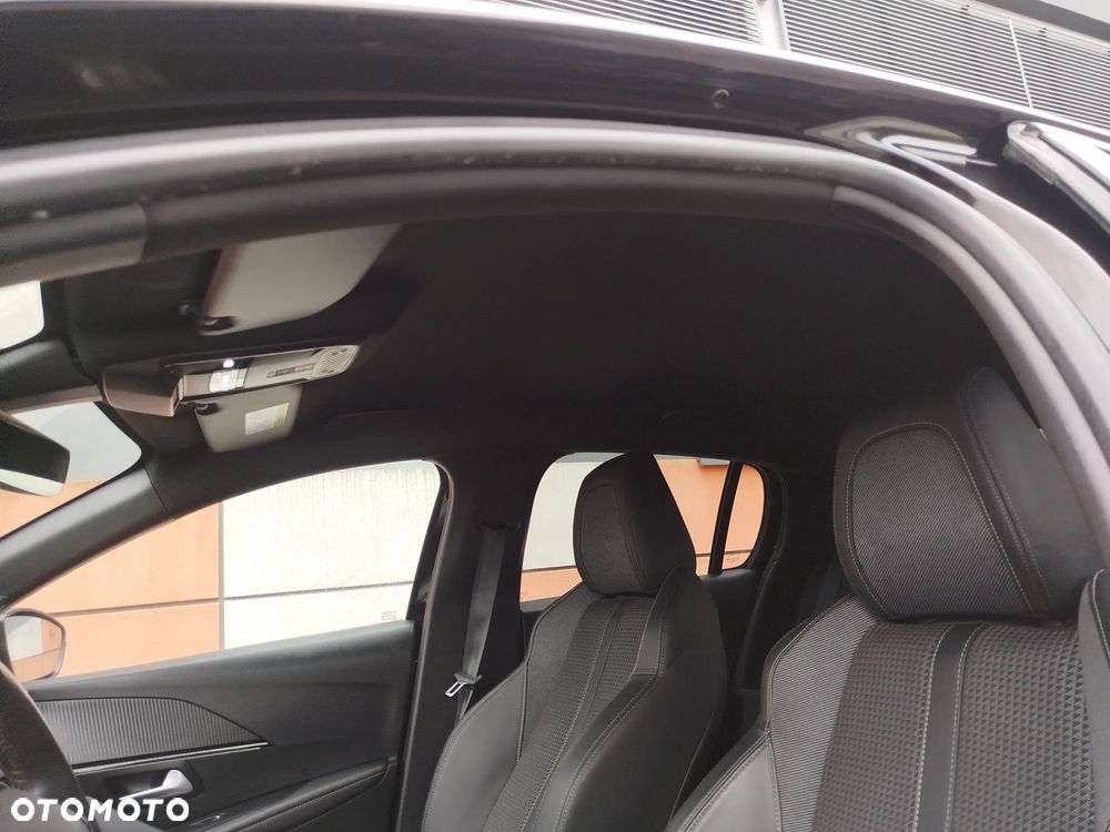 Peugeot 208 PureTech 100 EAT8 GT Pack - 19