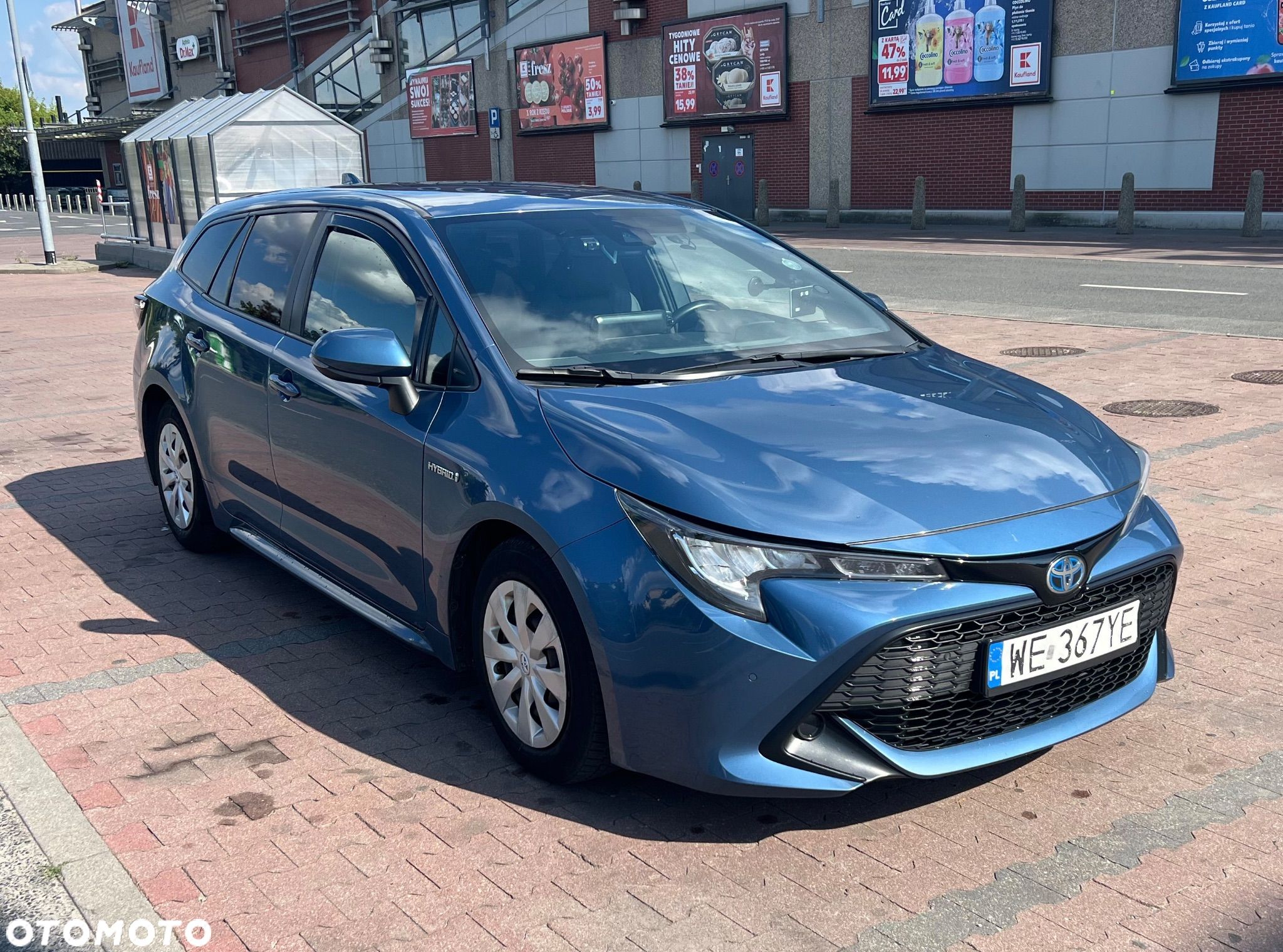 Toyota Corolla 1.8 Hybrid Active - 1
