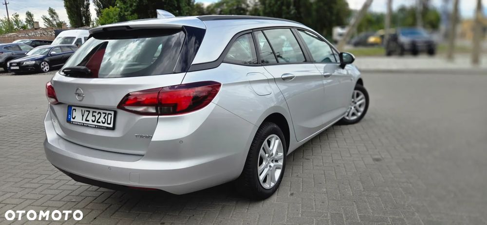 Opel Astra 1.4 Turbo Innovation - 15