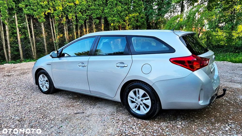 Toyota Auris 1.8 HSD Luna - 20