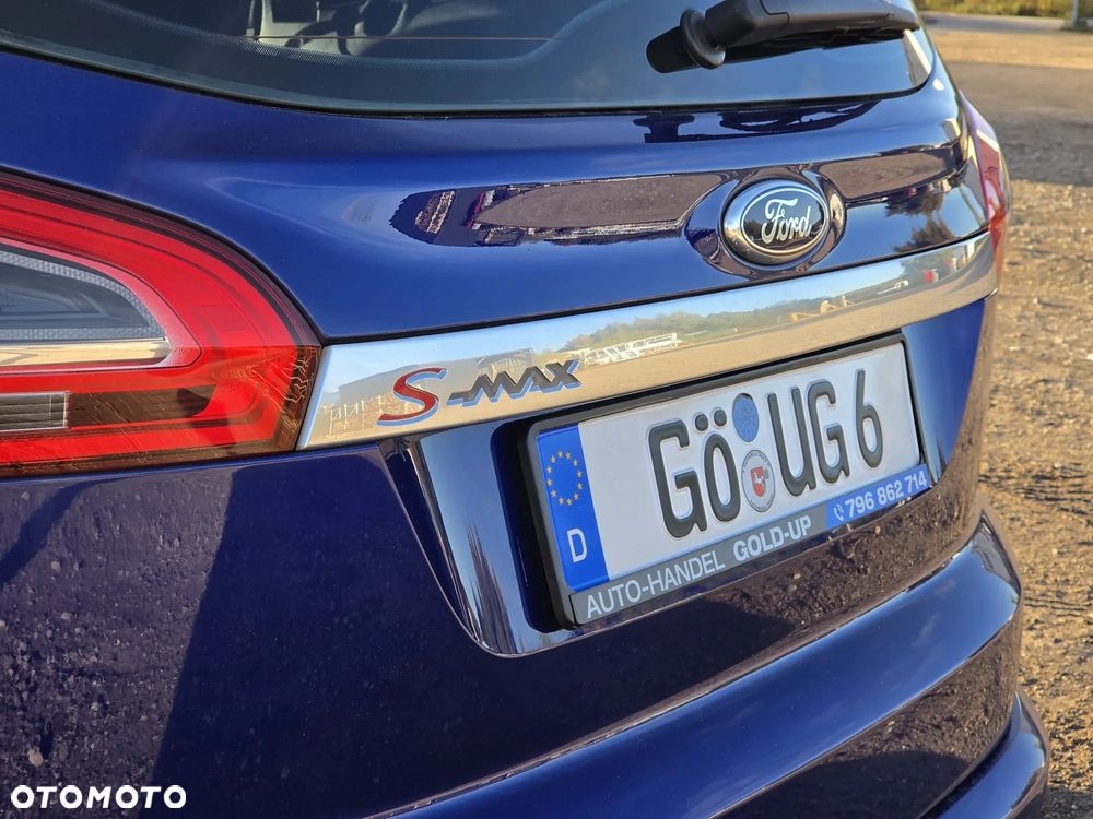 Ford S-Max - 8