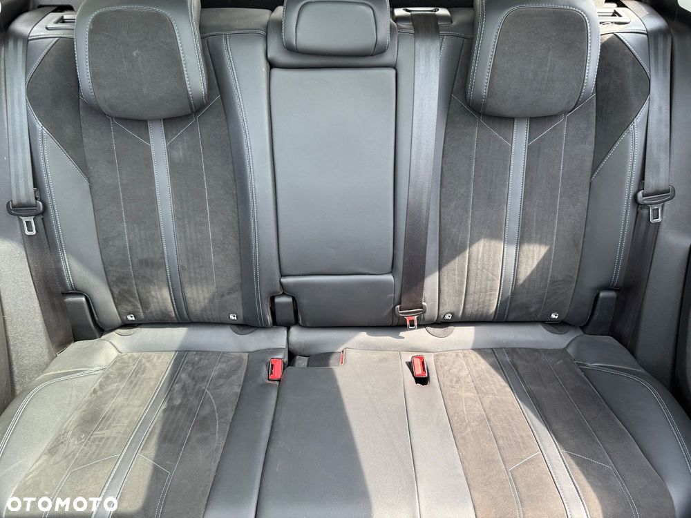 Peugeot 3008 2.0 BlueHDi Crossway S&S EAT8 - 8