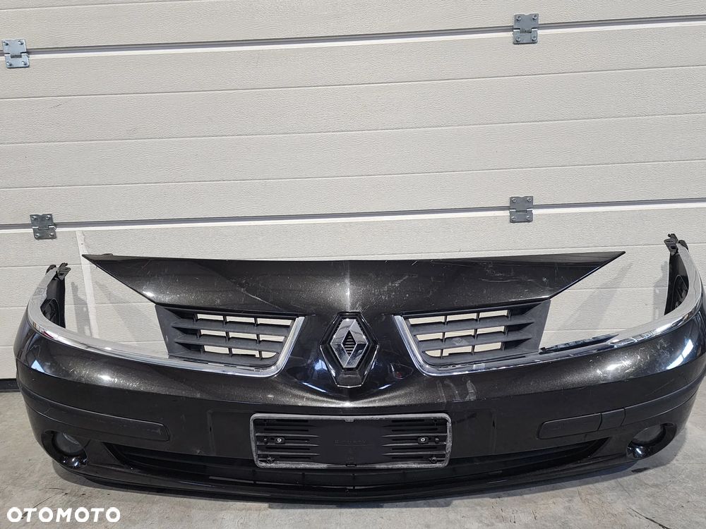 Renault Laguna II  LIFT zderzak przód kompletny - 1