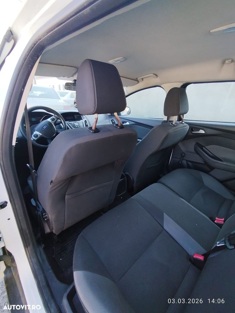 Ford Focus - 5