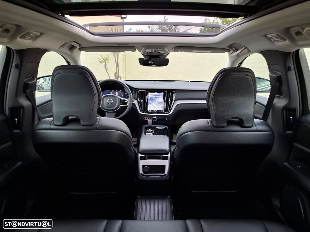 Volvo V60 2.0 T6 AWD TE Plus Bright - 47