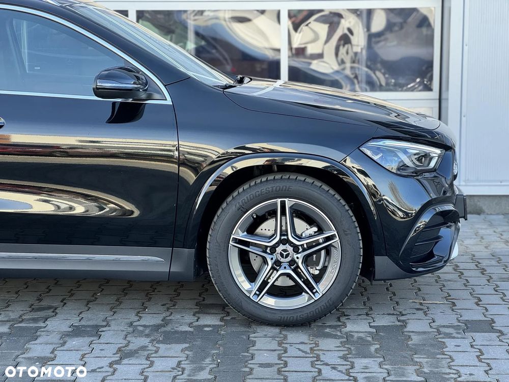 Mercedes-Benz GLA 200 AMG Line - 7
