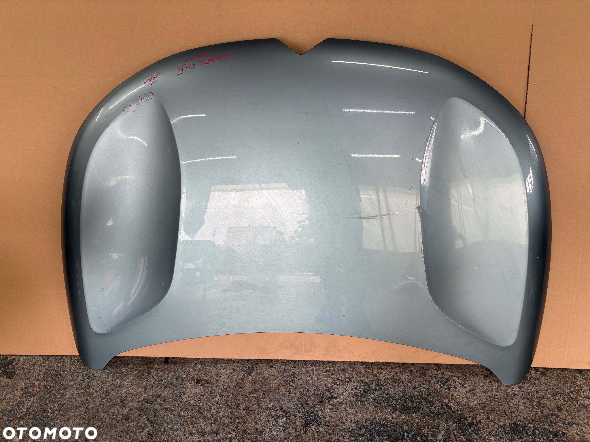 Citroen C4 III  2020-Maska silnika - 1