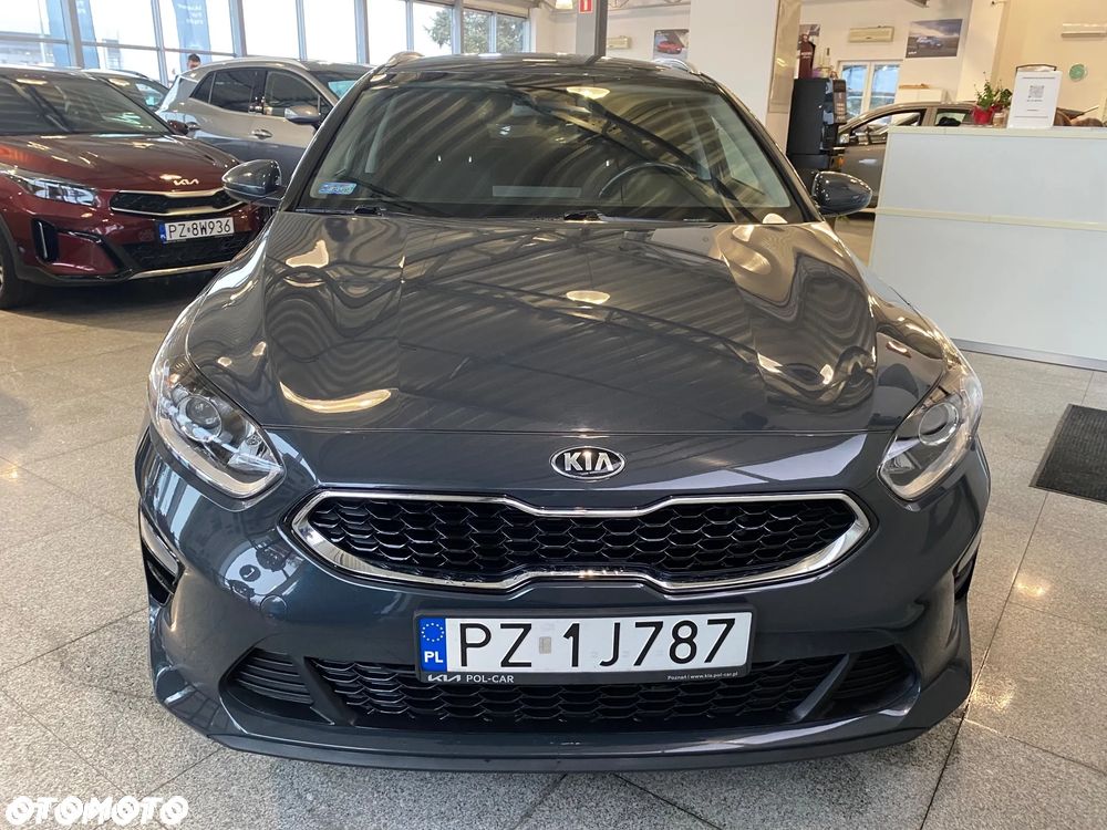 Kia Ceed 1.5 T-GDI M - 8