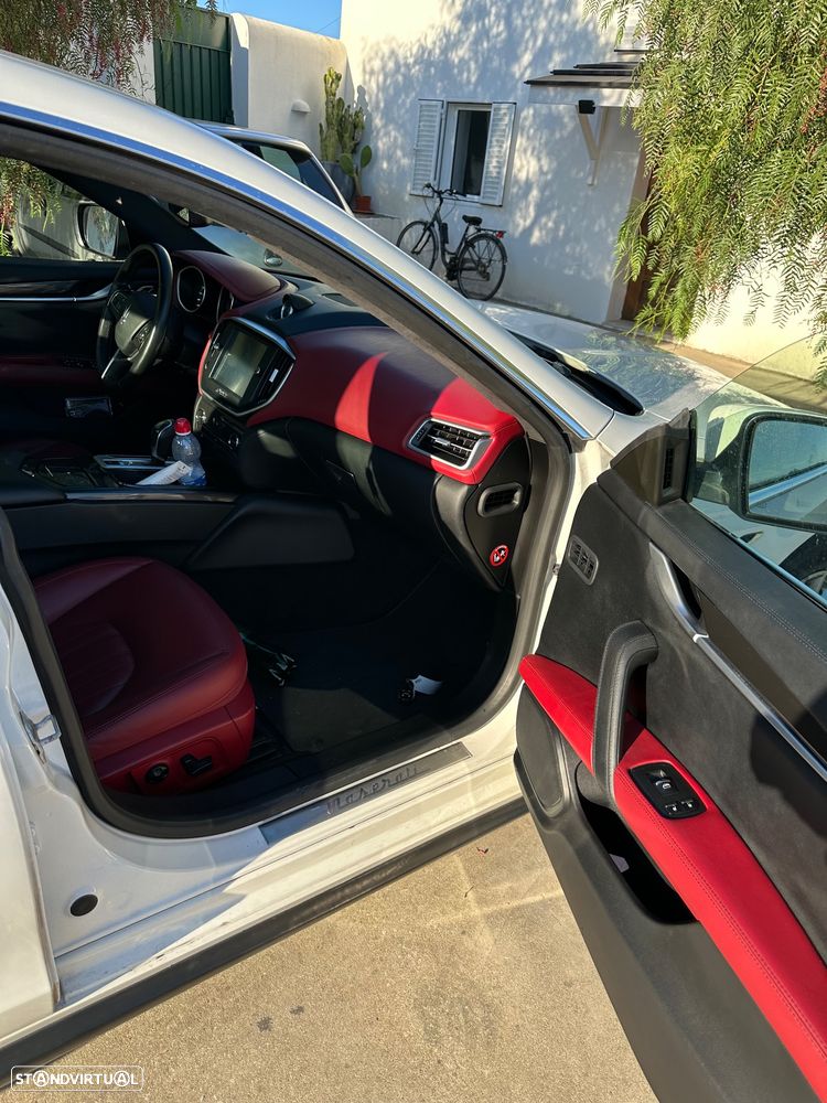 Maserati Ghibli 3.0 V6 - 2
