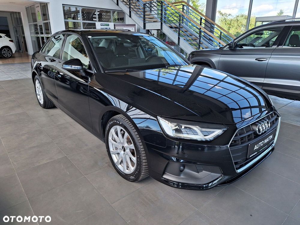 Audi A4 Limousine - 13