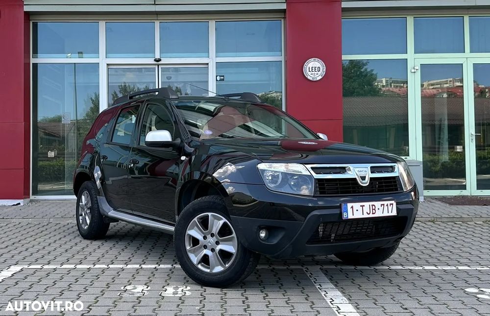 Dacia Duster 1.6 16V 4x4 Laureate - 2