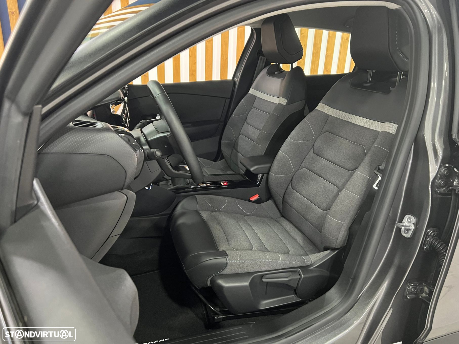 Citroën C4 1.2 PureTech Feel Pack - 15