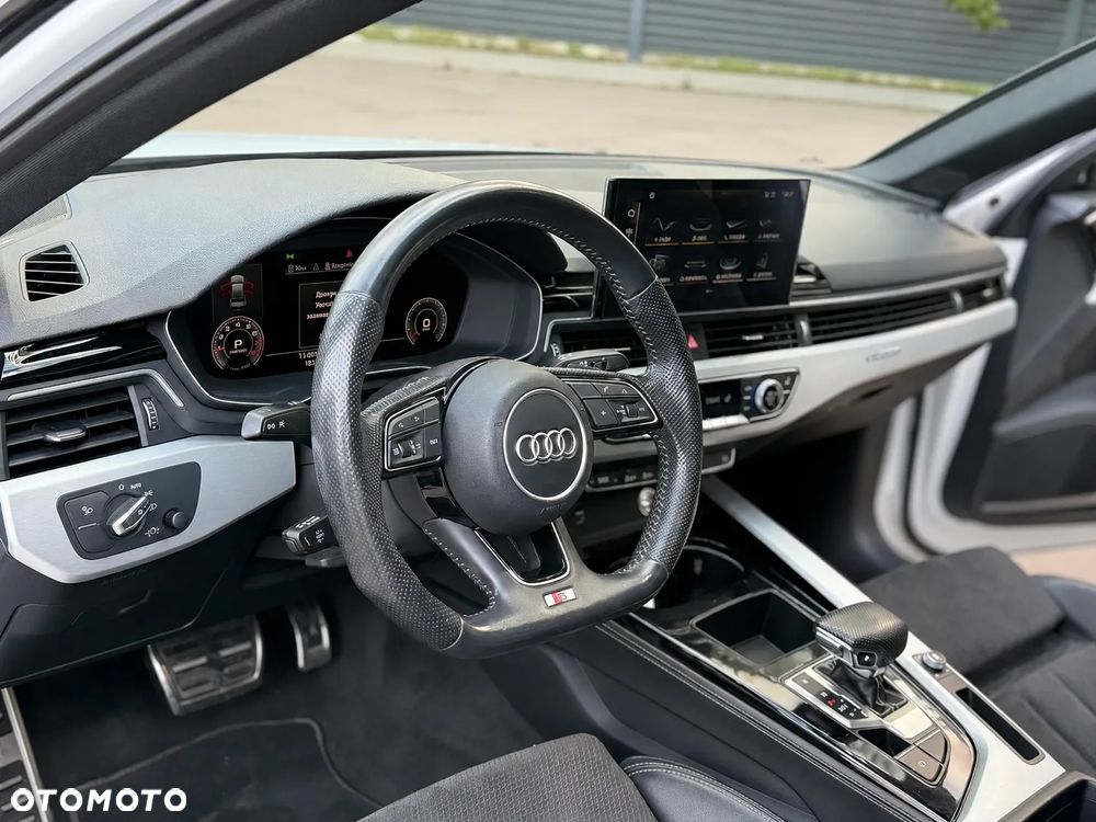 Audi A4 Limousine - 11