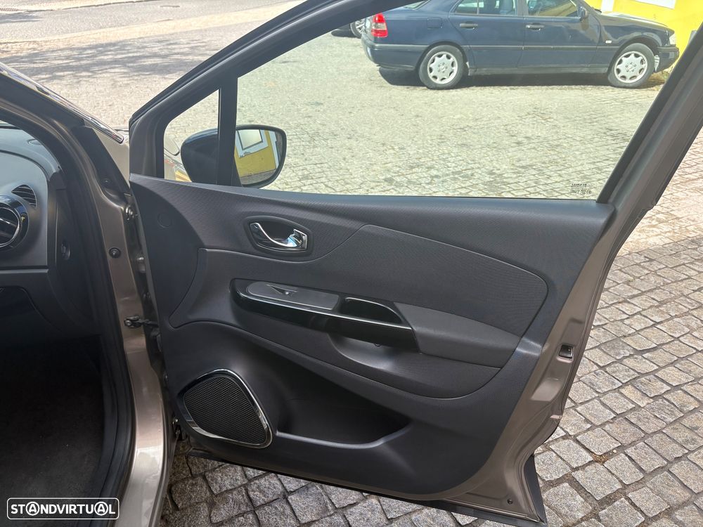 Renault Captur 1.5 dCi Exclusive - 36