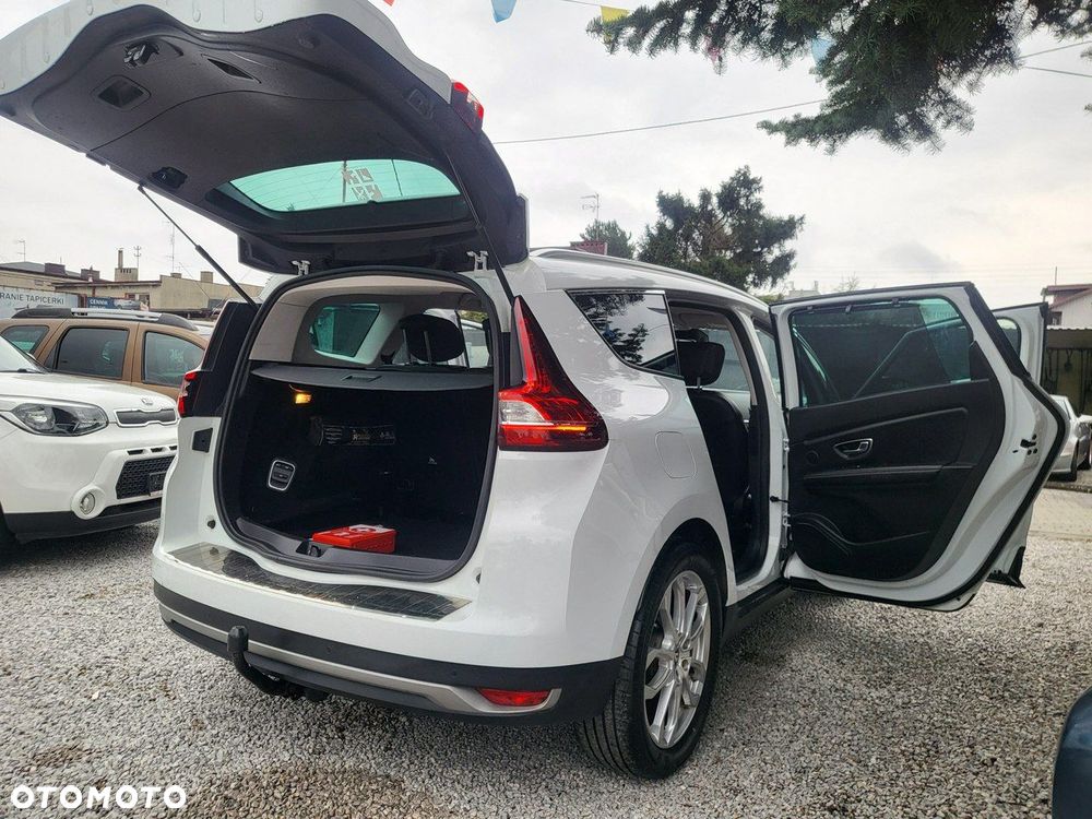 Renault Scenic - 12