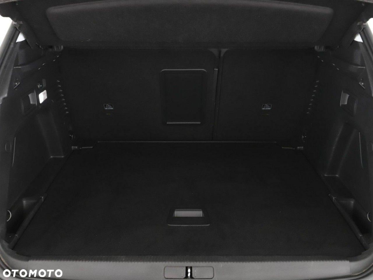 Peugeot 3008 1.2 PureTech Allure S&S EAT6 - 20