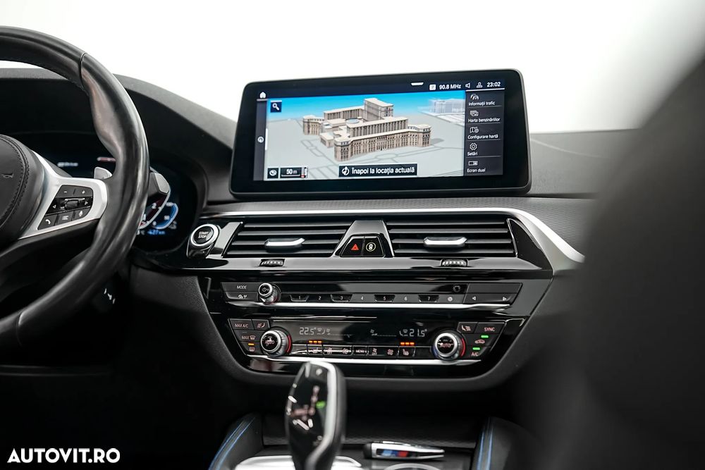 BMW Seria 5 530e Aut. M Sport Edition - 38