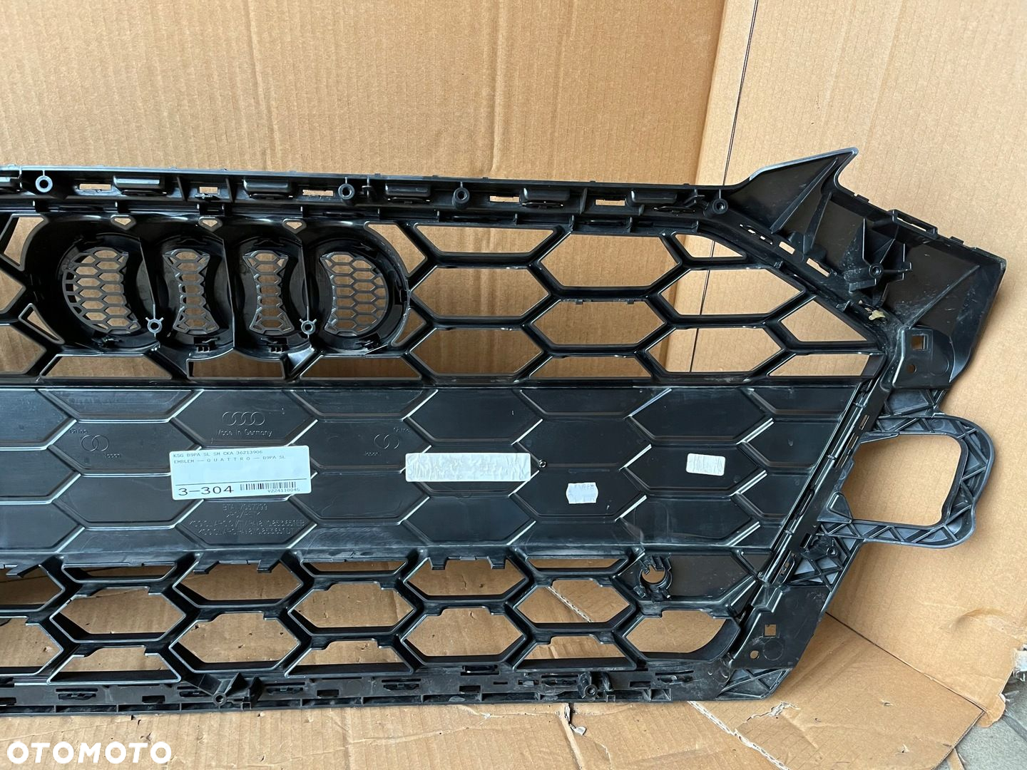 Atrapa chłodnicy grill AUDI A4 B9 lift s line - 7