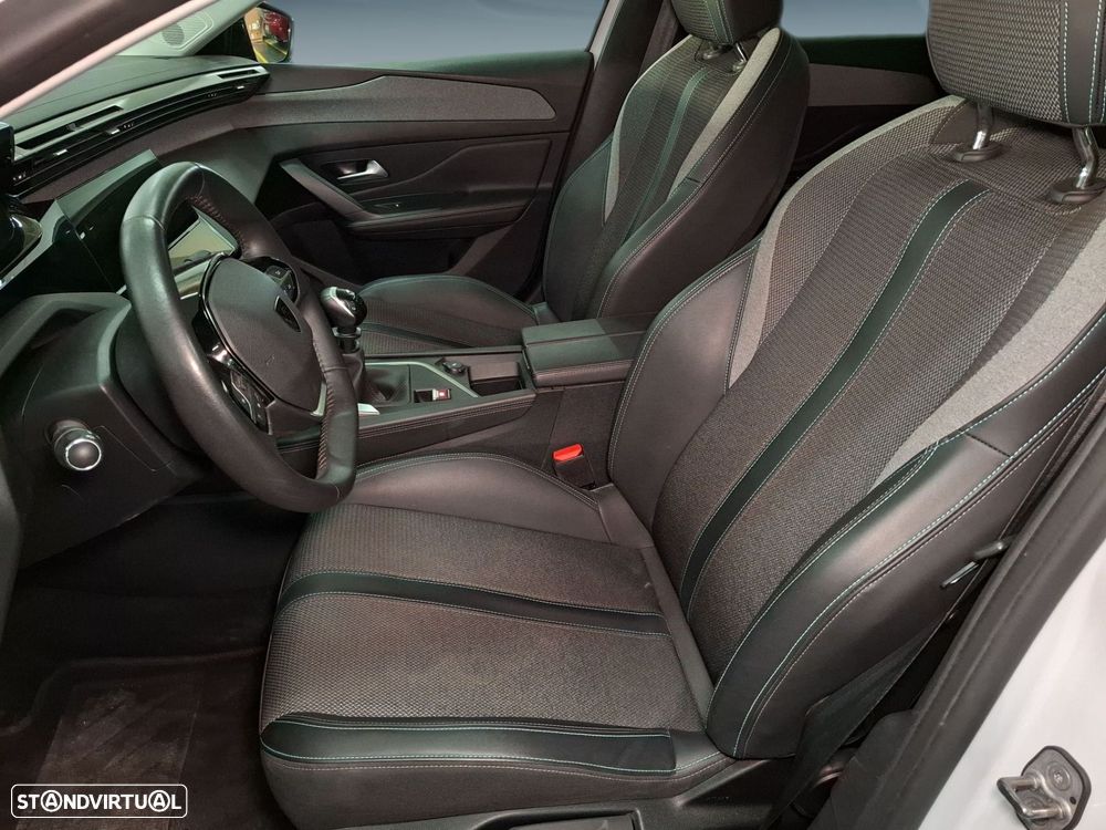 Peugeot 308 1.2 PureTech Allure - 11