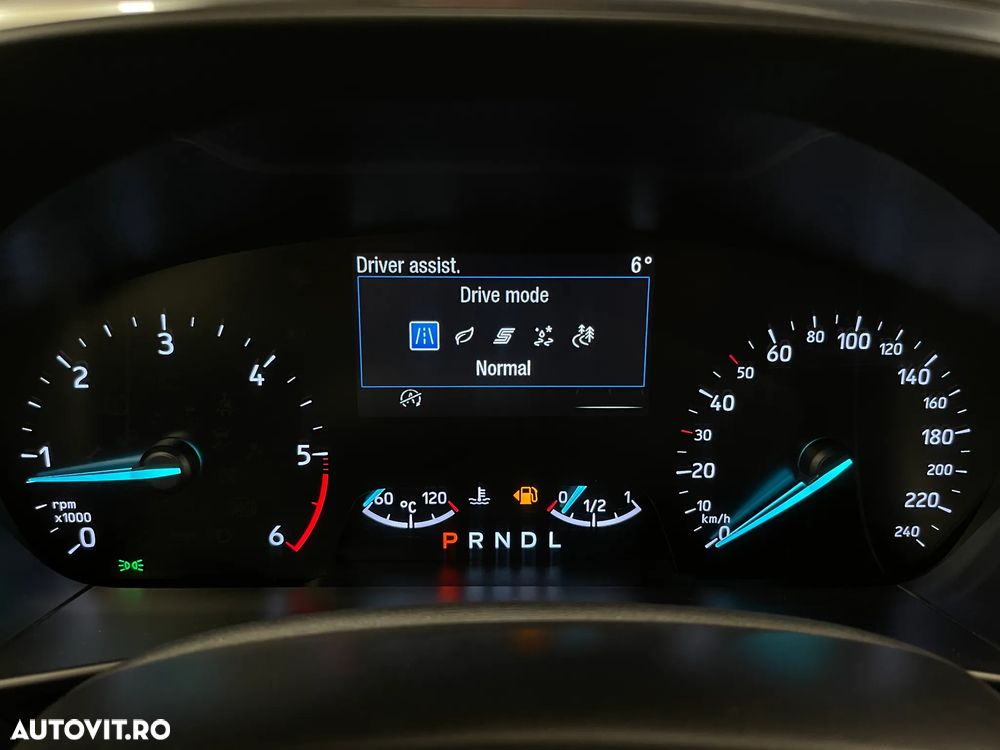 Ford Focus 1.5 EcoBlue Active Business - 19