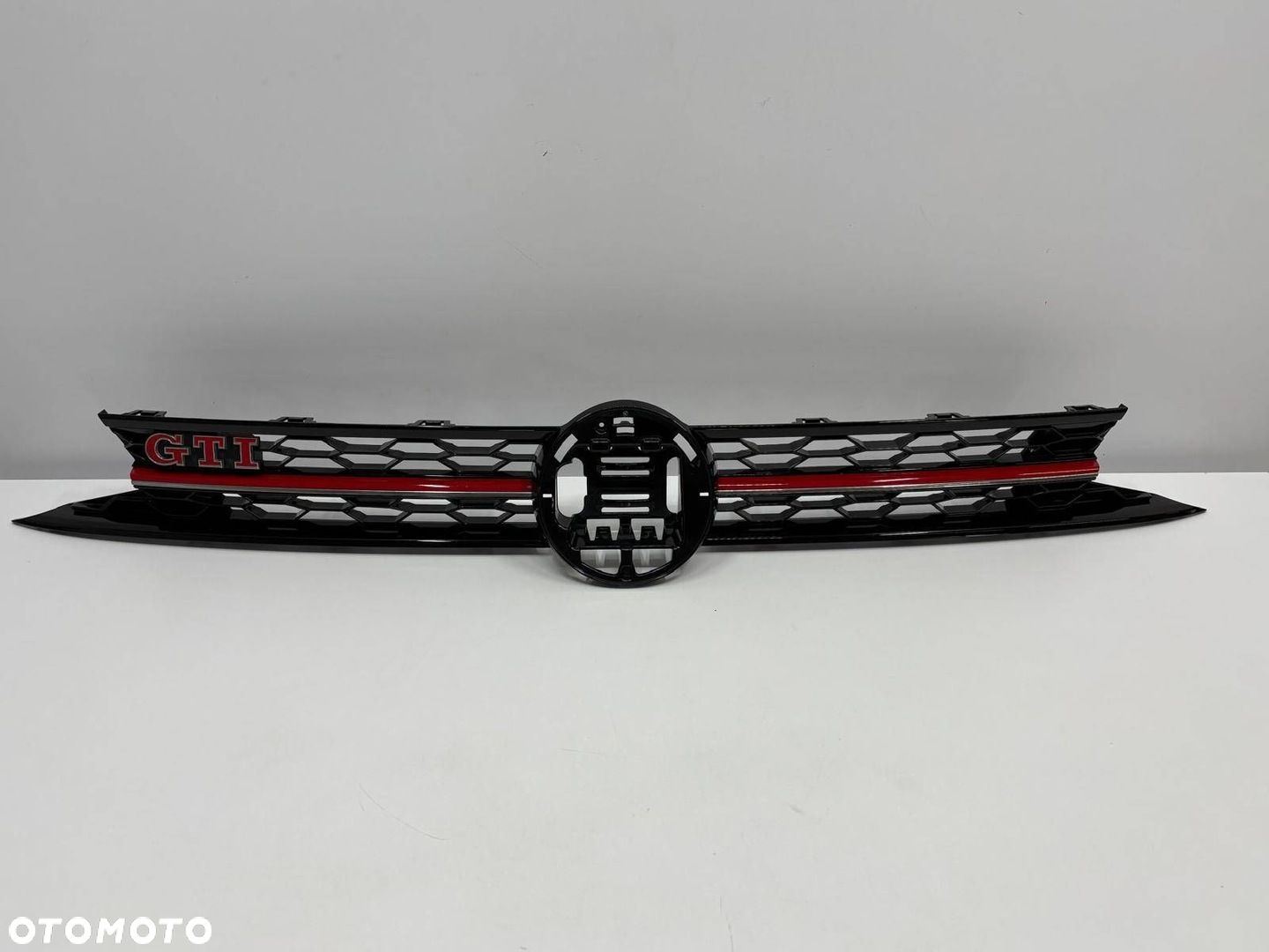 Volkswagen VW Polo VI 2G GTI Grill Atrapa Zderzaka 2G0853653M - 1