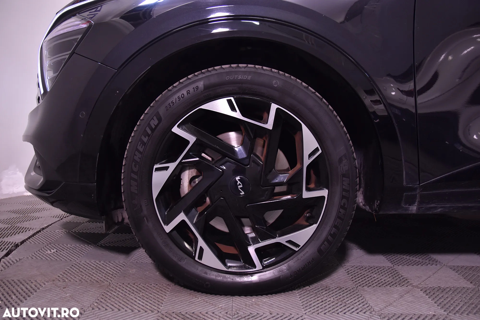 Kia Sportage 1.6 T-GDI AWD Plug-in Hybrid Paket GT-Line - 13