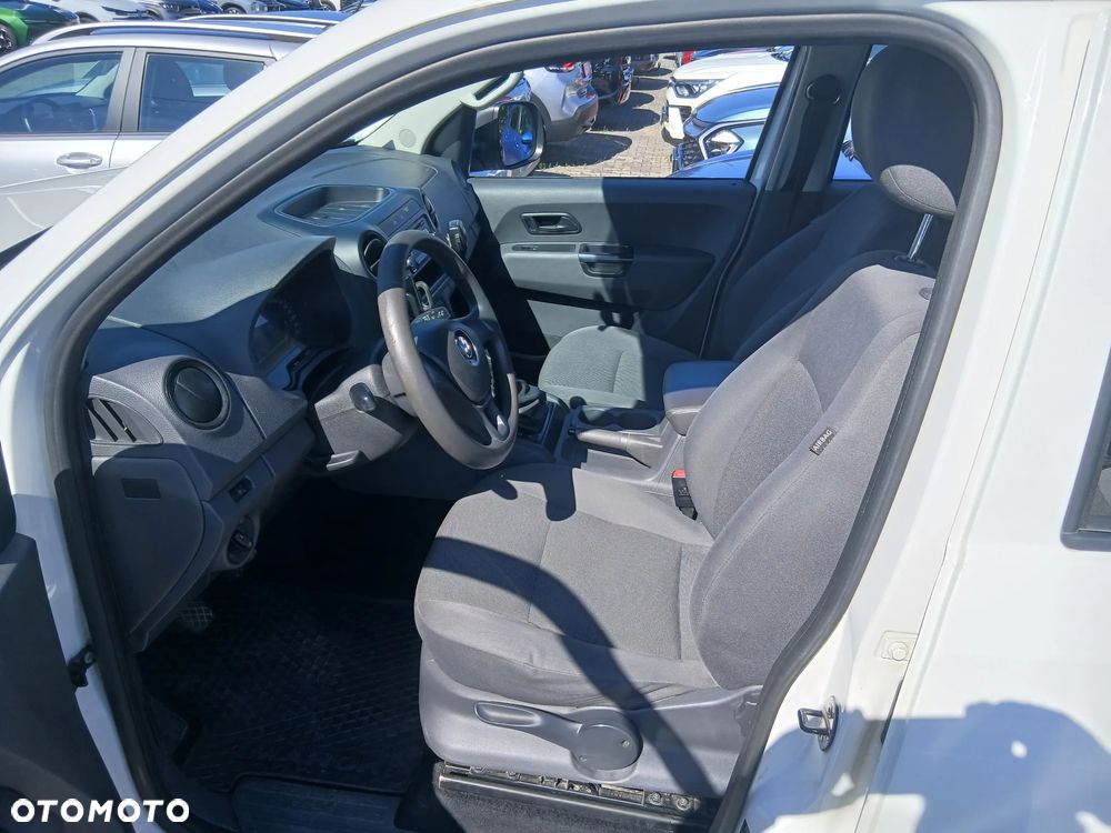Volkswagen Amarok Double Cab 2.0 TDi 4MOTION Basic - 5