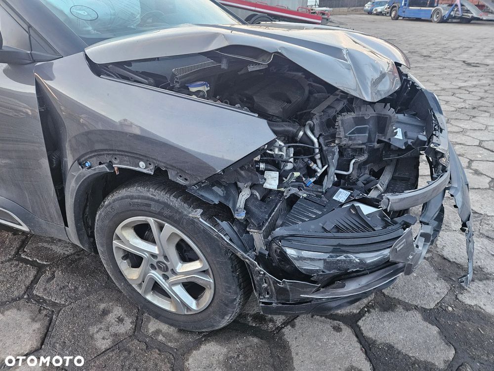 Citroën C5 Aircross 1.6 PureTech Live EAT8 - 7
