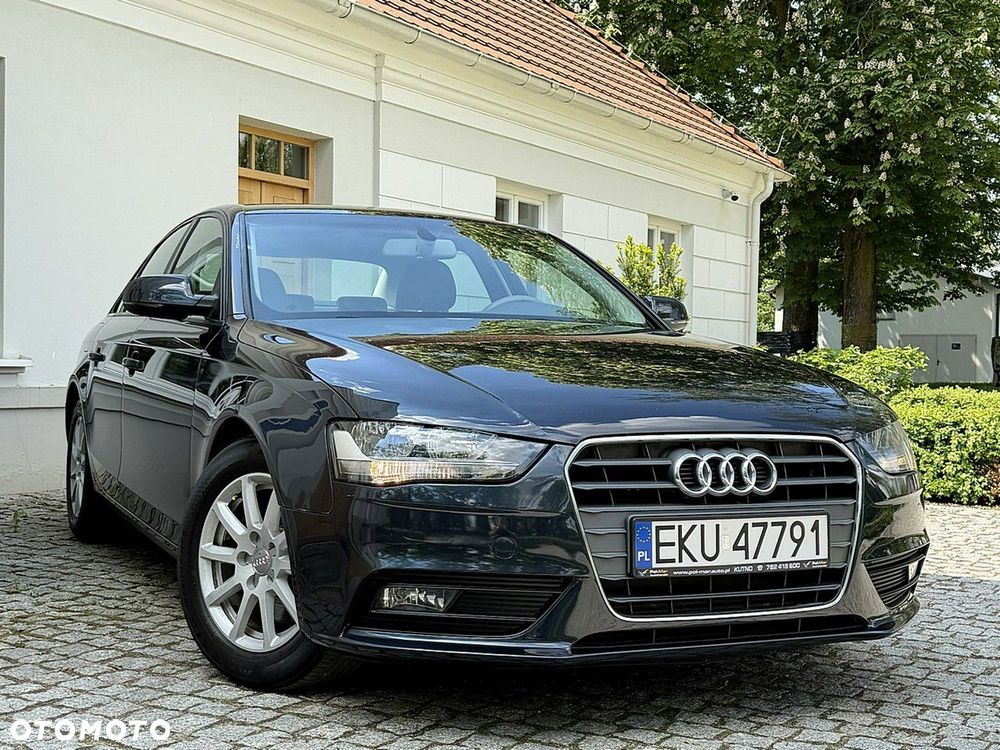 Audi A4 Limousine - 19