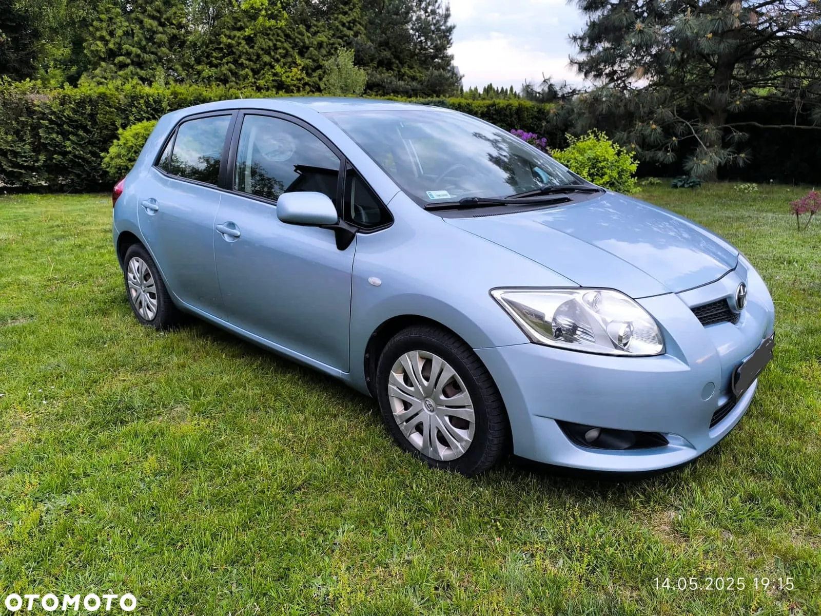 Toyota Auris 1.4 D-4D Luna - 2