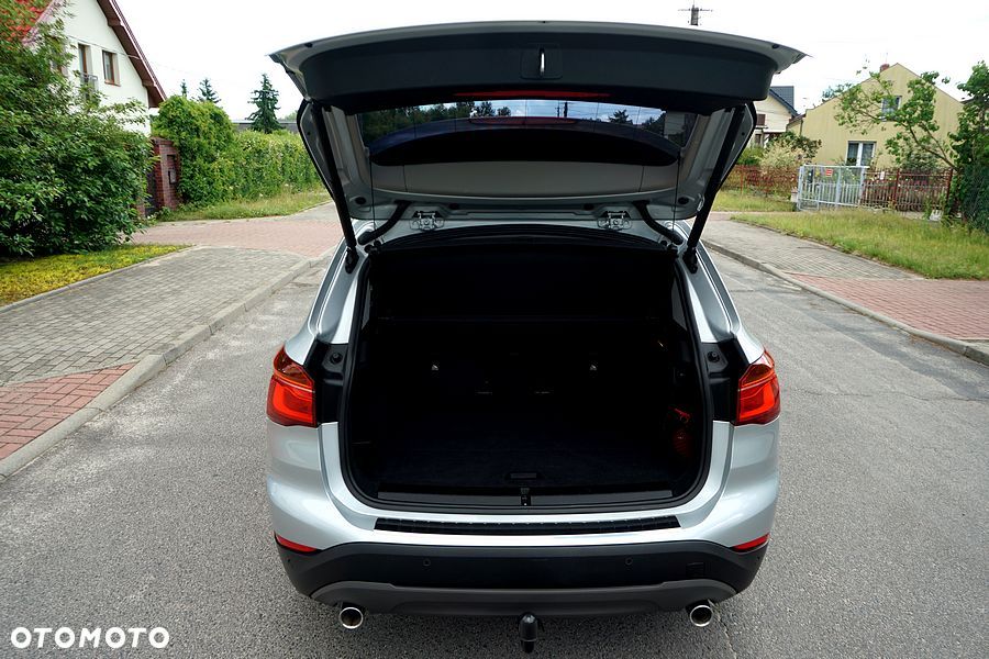 BMW X1 sDrive18d xLine sport - 16