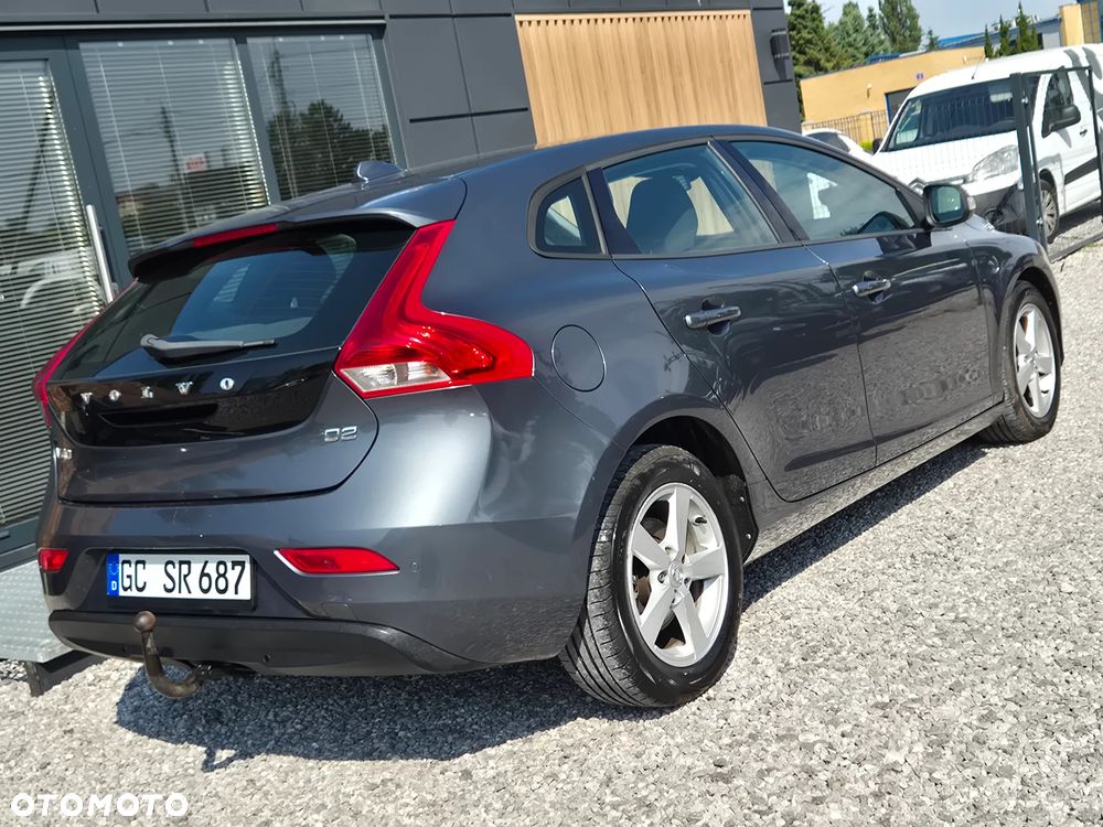 Volvo V40 D2 Momentum - 11