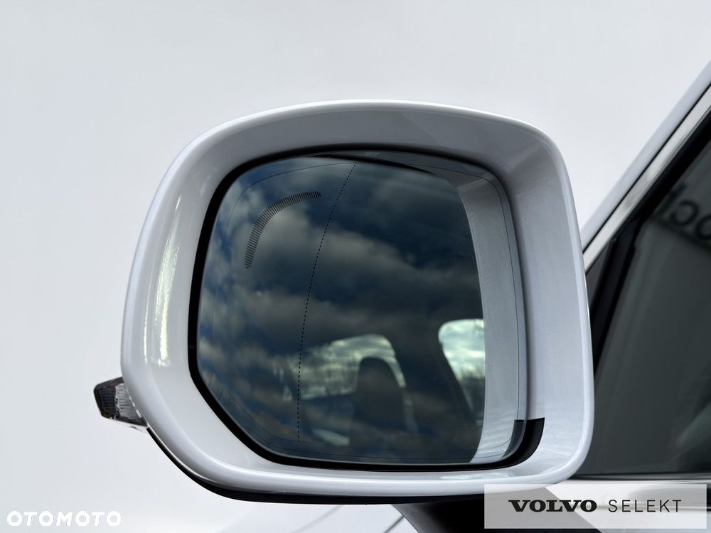 Volvo XC 90 - 10