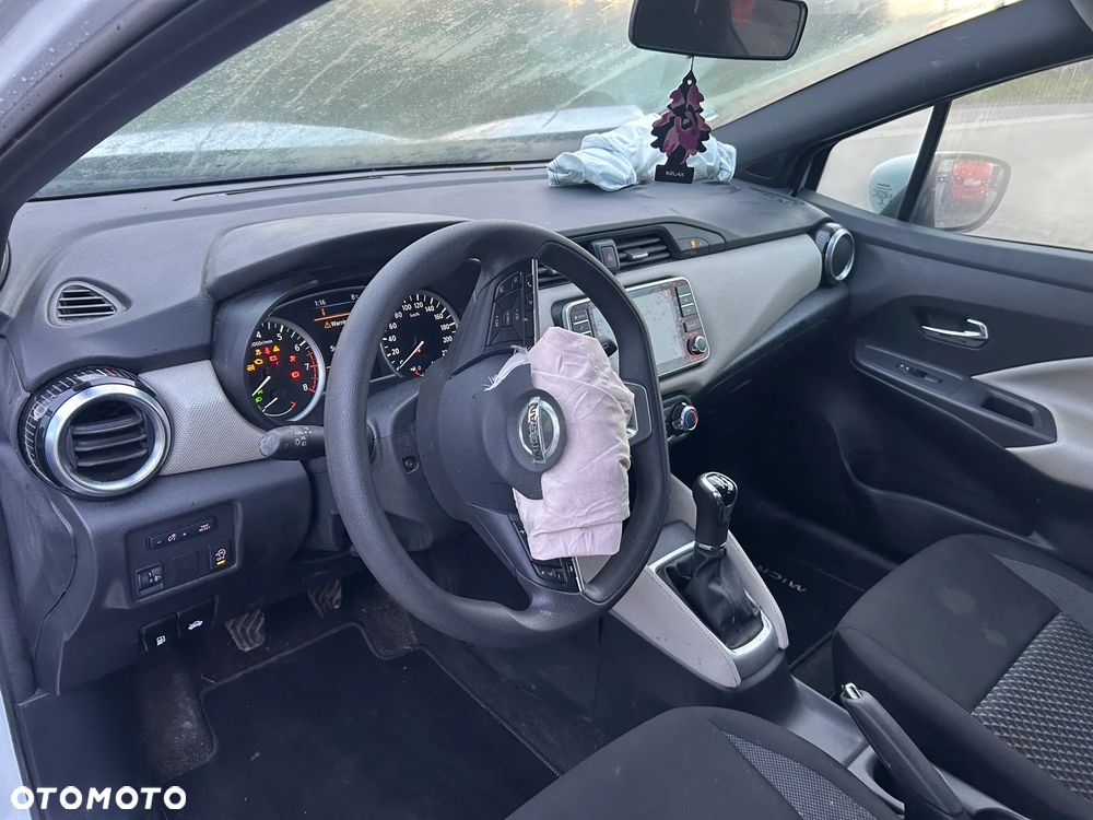 Nissan Micra - 37