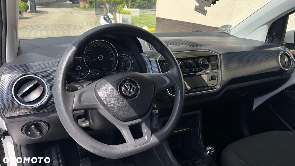 Volkswagen up! white - 5