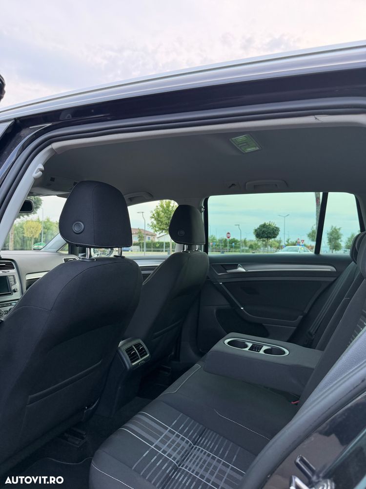 Volkswagen Golf 1.6 TDI DPF Trendline - 7